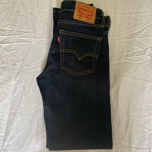 Mens 510 straight dark wash jeans. Size W29 L32